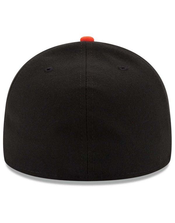 Form-Fitting Cap